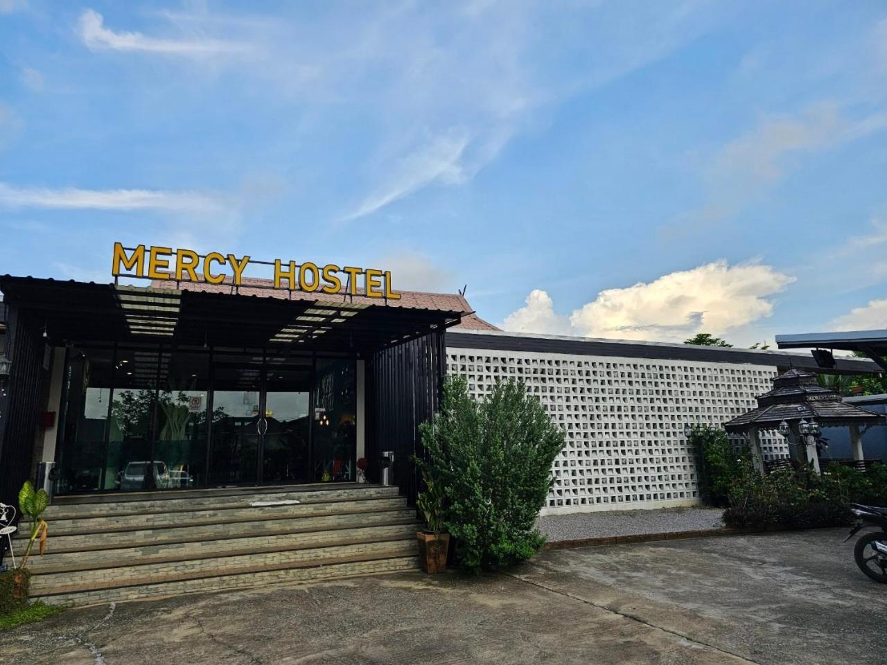 Mercy Hostel Chiang Rai Exterior foto